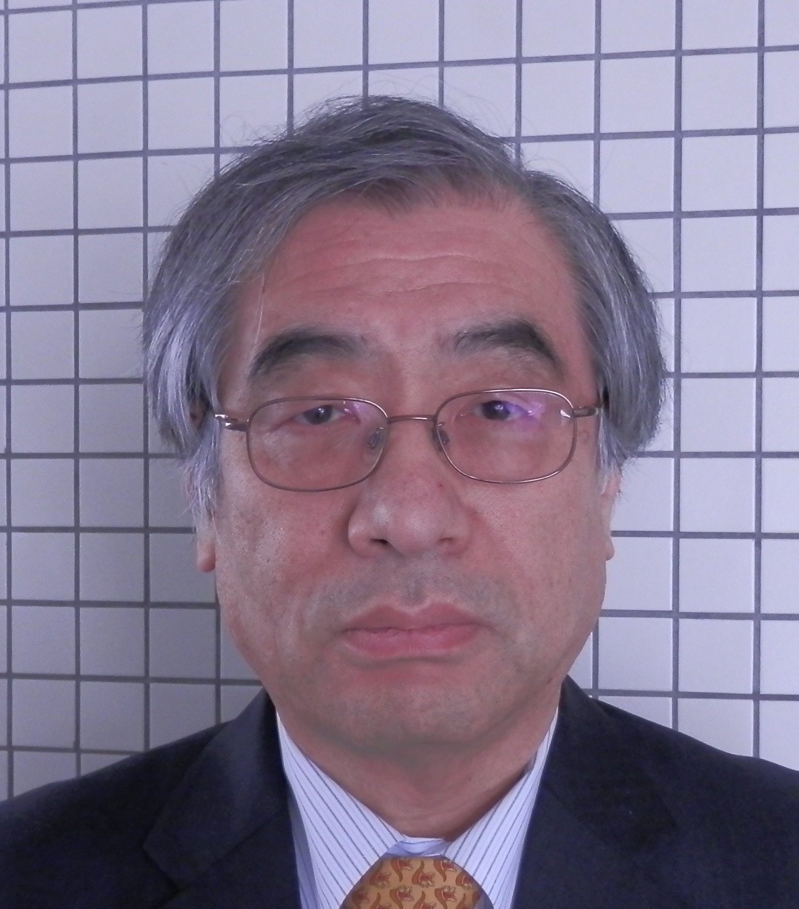 西信正男会長写真